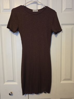 Popular 21 Brown Ribbed Mini Dress - Short Sleeve